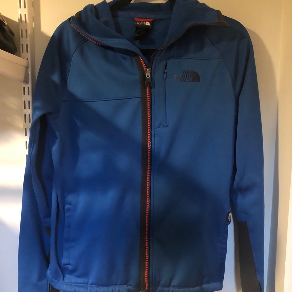 Men’s north face zip up hoodie